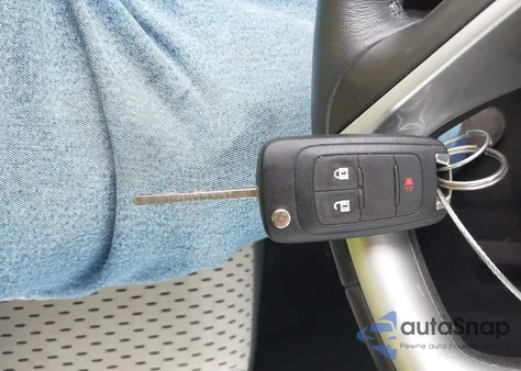 2011 Chevrolet Equinox Ls from USA, damaged, VIN 2GNALBEC5B1175935